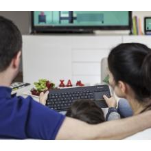 Teclado inalámbrico Logitech K400 Plus con touch negro