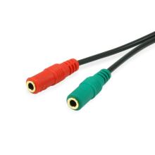 Adaptador de audio Equip 1x jack 3.5mm macho a 2x jack 3.5mm hembra