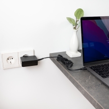 Cargador de pared TooQ USB Tipo C PD 65W con sistema GAN