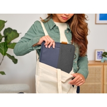 Funda Trust Lisboa Soft Sleeve 13.3" negro/azul