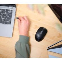 Ratón inalámbrico y Bluetooth Trust Ozaa recargable 6 botones receptor USB-A/USB-C negro