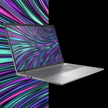 HP Workstation Zbook Power G11 16 R9 8945Hs 32GB 1TB RTX 2000 Ada Red W11P