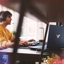 HP Victus Gaming 15-fa1029ns i7-13620h 15.6" 16GB 1TB RTX 4060 8GB FreeDOS azul