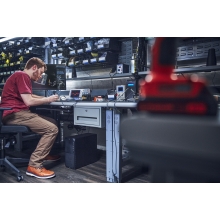  HP Z2 G9 Tower 700w i9-14900K Vpro 32GB 1TB W11P