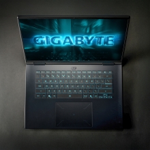Gigabyte A16 CWHI3ES864SD I7-13620H 16" 32GB 1TB RTX 5070 8GB FreeDOS