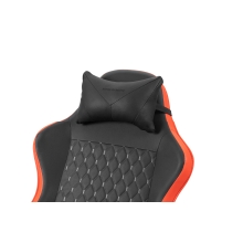 Silla gamer Mars Gaming MGCXBBL negra y roja reclinable, reposabrazos ajustable, reposapiés, cojines