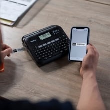 Brother PT-D460BTVP impresora de etiquetas Transferencia térmica 180 x 180 DPI 30 mm/s Inalámbrico y alámbrico TZe Bluetooth QWERTY