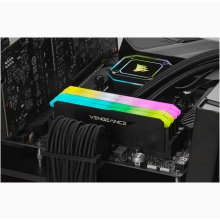 Memoria RAM Corsair Vengeance 16GB DDR4 3200MHz RGB