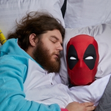 Replica marvel cabeza animatronica deadpool legends series