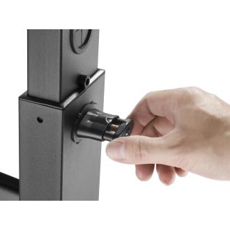 Soporte de suelo con ruedas Equip 650607 32" a 55" regulable negro