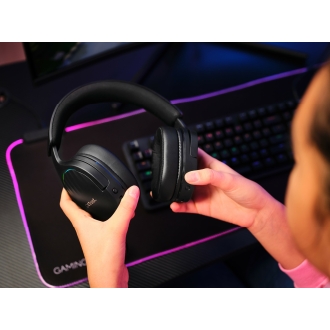 Auricular Bluetooth y USB-C Trust Gaming Fayzo GXT 491 RGB negro