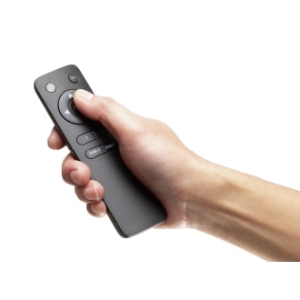 Soporte de suelo con ruedas motorizado Equip 650632, 55"-100" con mando a distancia