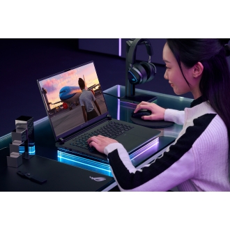 ASUS ROG Strix SCAR 18 G835LX-SA046W 45,7 cm (18") DDR5-SDRAM NVIDIA GeForce RTX 5090 Wi-Fi 7 (802.11be)