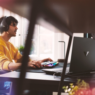 HP VICTUS I5-13420 i5-13420H 15.6" 16GB 512GB RTX 4050 FreeDOS