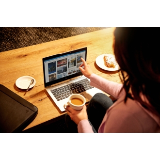 HP Elitebook 830 g6 i5-8th 13.3" táctil 16GB 256GB m.2 W10P reacondicionado