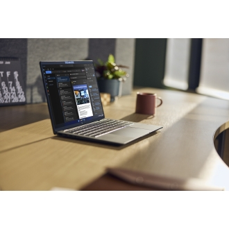 HP EliteBook X G2i 14 inch Notebook Next Gen AI PC Wolf Pro Security Edition Copilot+ PC Intel Core Ultra 5 325 Portátil 35,6 cm (14") 3K 32 GB LPDDR5x-SDRAM 512 GB SSD Wi-Fi 7 (802.11be) Windows 11 Pro Azul