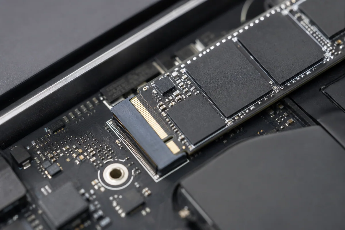 Primer plano del problema revisado en Instalación y actualización a SSD en Murcia